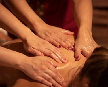 Massage Bốn Tay 