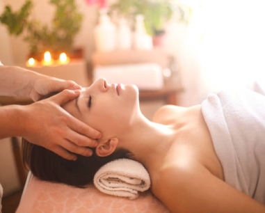 Phục Hồi & Tái Tạo Da Trắng sáng
